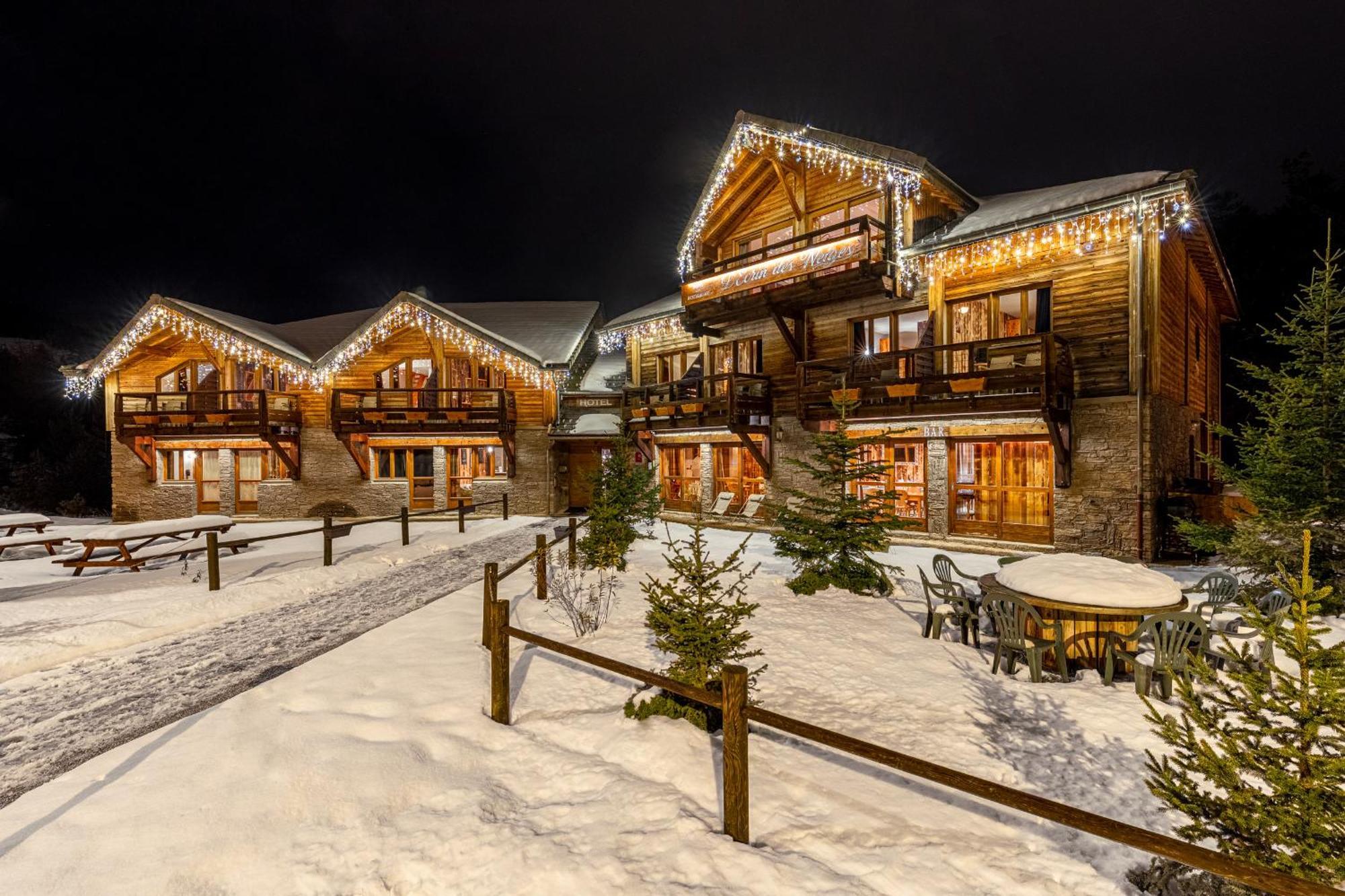 Sunweb Hotel L'Ecrin Des Neiges ラ・ジュー・デュ・ルー エクステリア 写真