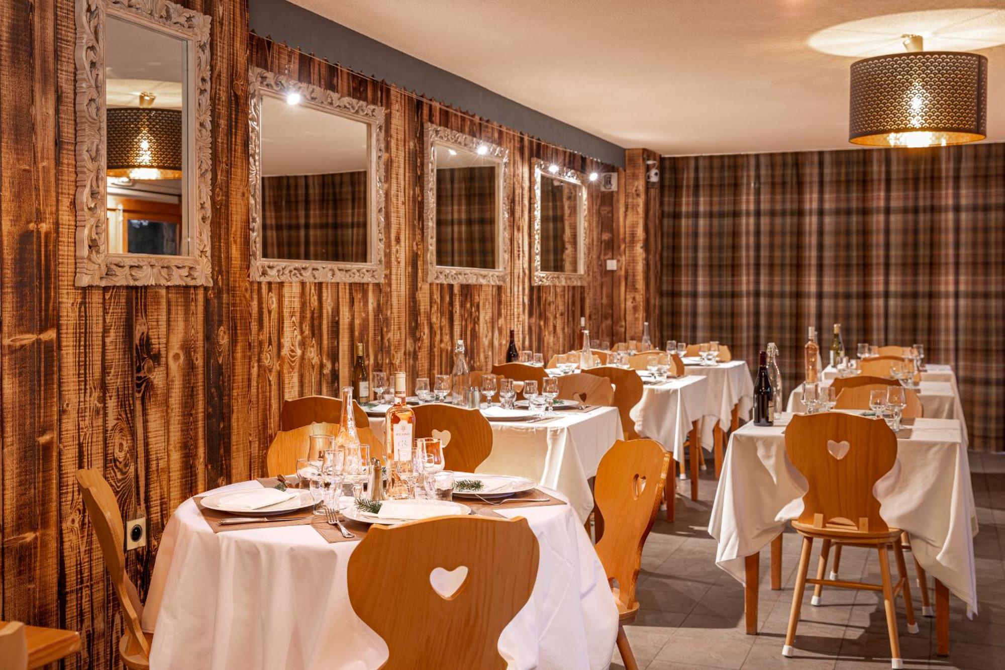 Sunweb Hotel L'Ecrin Des Neiges ラ・ジュー・デュ・ルー エクステリア 写真